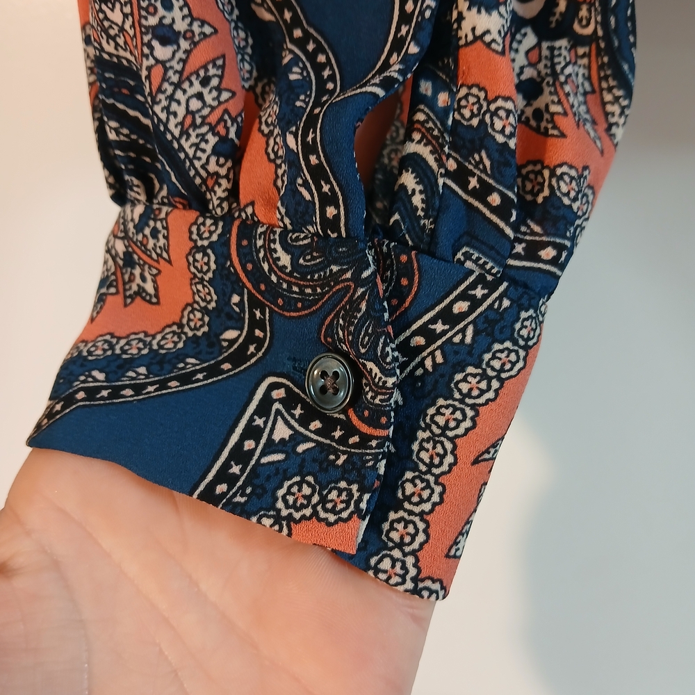 3 For $20 Ann Taylor Paisley Wrap Blouse - Navy and Coral - Picture 6 of 7